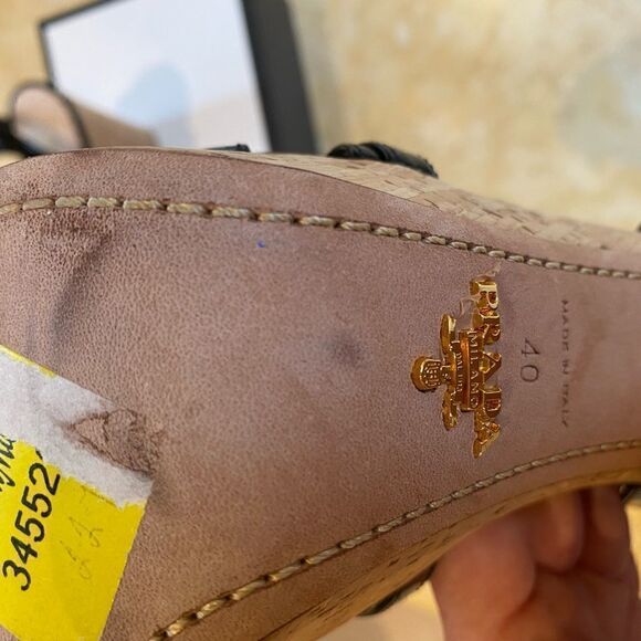 PRADA Black Patent Platform sandal in size 40 - Picture 9 of 10